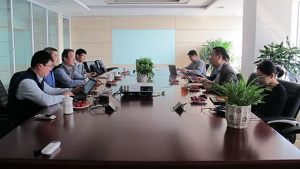 深化產(chǎn)教融合，共促教育科技發(fā)展——校領(lǐng)導(dǎo)王文哲率隊(duì)考察天津海達(dá)創(chuàng)業(yè)投資管理有限公司